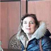 Docente di greco e latino insegna in modo flessibile a tutti i livelli. Preparazione esami di maturità